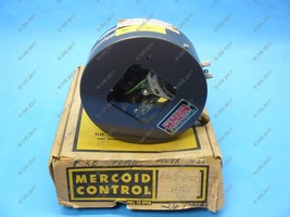 Mercoid DA-431-4122-8 Two Stage Pressure Switch 10-200 PSI Adj Diff Brass NIB - £159.86 GBP