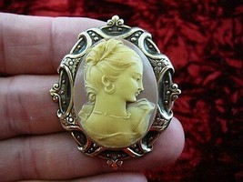 (CM63-6) Petite Debutante LADY pink white CAMEO Pin Pendant lovely brass brooch - £24.29 GBP