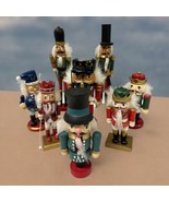 Lot Of 9 Wood Nutcrackers Toy Soldiers Musician 4” 6” 9” Christmas Colle... - $32.56 CAD