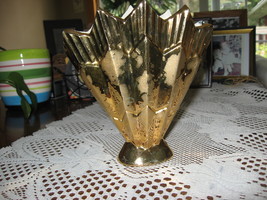 Fan Vase-Weeping Gold 24K-Savoy China-Art Deco Hollywood Regency-USA-1950&#39;s - £19.18 GBP