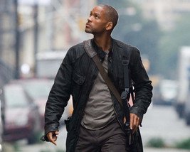 Will Smith In I Am Legend 16X20 Canvas Giclee - £54.99 GBP