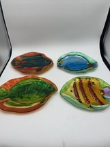 Tradewinds by Julie Ueland Fish Plates Set Of 4 Art  Glass 9” Each - £38.89 GBP