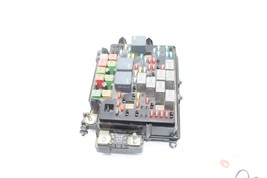 03-04.5 Chevrolet Silverado 2500HD LB7 Engine Fuse Box Q9426 - £144.70 GBP