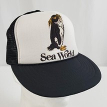 Sea World Vintage 90&#39;s Trucker Hat Cap Mesh Snapback Tourist Souvenir Penguin - £15.81 GBP