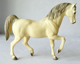 Breyer Prince Arabian Stallion Model Horse Glossy Alabaster &amp; Grey 1970 ... - $33.85