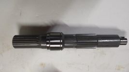 EATON DANFOSS REPLACEMENT 3321 ,3331,3921,3931,4621,4631  SHAFT 21 SPLINE - $262.50