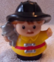 Fisher Price Little People Fireman Boy with Cat 2008 - $3.99