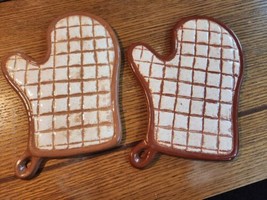 Ceramic Oven Mitt Shaped Trivet Tile Set Of Two Handmade - £10.08 GBP