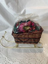 Vintage Wicker Metal Sleigh Christmas Decoration 8.5 x 3.5 x 4 inch Potpourri - £6.36 GBP