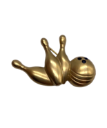 Vintage Bowling Ball &amp; Pins Brooch Bronze Gold Metal Costume Jewelry Sta... - $20.65 CAD