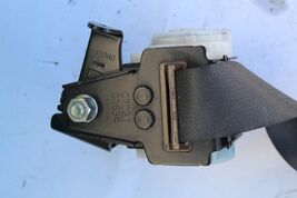 2008-2014 SUBARU WRX IMPREZA RH REAR PASSENGER SEAT BELT HARNESS RETRACTOR K2909 image 2