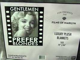 Marilyn Monroe Filmstrip Gentlemen Prefer Blondes Queen Size Blanket Bedspread - £50.07 GBP