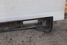 2003-2004 LandRover Discovery Disco II D2 Rear Bumper Cover Assembly  image 13