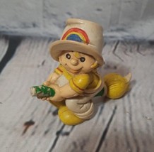 Vtg Wallace Berrie Rainbow Kids Girl Witch PVC Figure Toy 2.5&quot; Mini Broom 80s - £10.10 GBP