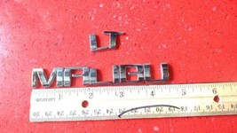 2008-2012 Chevrolet Malibu Lt Rear Deck Lid Trunk Emblem 22842005 Used Oem - £8.42 GBP