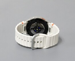 Samsung Galaxy Watch7 SM-L300 40mm Aluminum Smartwatch - Cream image 4