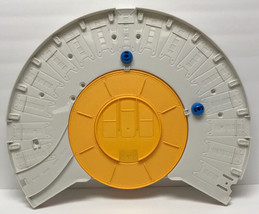 Center Base Piece Replacement Part Hot Wheels - $548.17 MXN