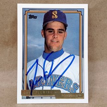 1992 Topps Gold #192 Dave Fleming SIGNED Card Seattle Mariners Autograph - $1.95
