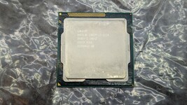 Intel Core i3-2120 SR05Y 3.3 GHz 3MB Dual-Core CPU Processor - $2.08 CAD