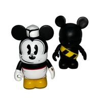 Disney Vinylmation &quot;Toon Hole&quot; &amp; &quot;Really Swell Diner&quot; Mickey Mouse Figures - £7.67 GBP