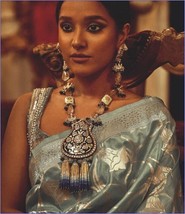 VeroniQ Trends-Long Necklace With Blue Big Meenakari Pendant And Onyx Beads - £275.77 GBP