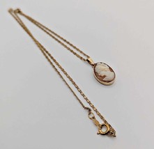 12K Gold Mariner Chain Cameo Necklace - 1940&#39;s Gold Pendant Necklace - $94.99