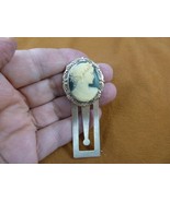 (CBS6-1) Lady elegant Dark Green white color CAMEO BOOKMARK book mark bo... - $551.57 MXN
