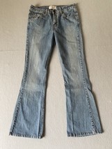Levi Signature Jeans 30x30.5 Blue Denim Low Rise Flare Leg Tag Juniors 9 M - £13.38 GBP