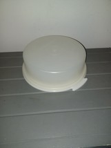 Vintage Tupperware Pie Cake Keeper Carrier 719-2 with Lid 720-2 - $13.99