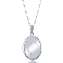 Sterling Silver Shiny Oval with Center &quot;C&quot; Initial Locket W/Chain - £65.30 GBP