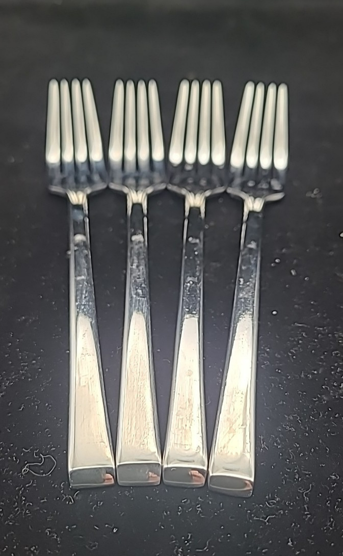 4 x Food Network Chive Stainless Salad Forks 7 ¼” - $59.49