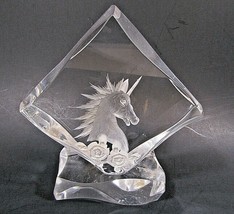 VIntage Lucite Reverse Carved Unicorn Horse With Roses Sculpture 5 1/2&quot;  - £22.41 GBP