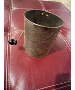 Vintage Bromwell&#39;s 3 Cup Flour Measuring Sifter Metal with Wood Knob on ... - $9.49