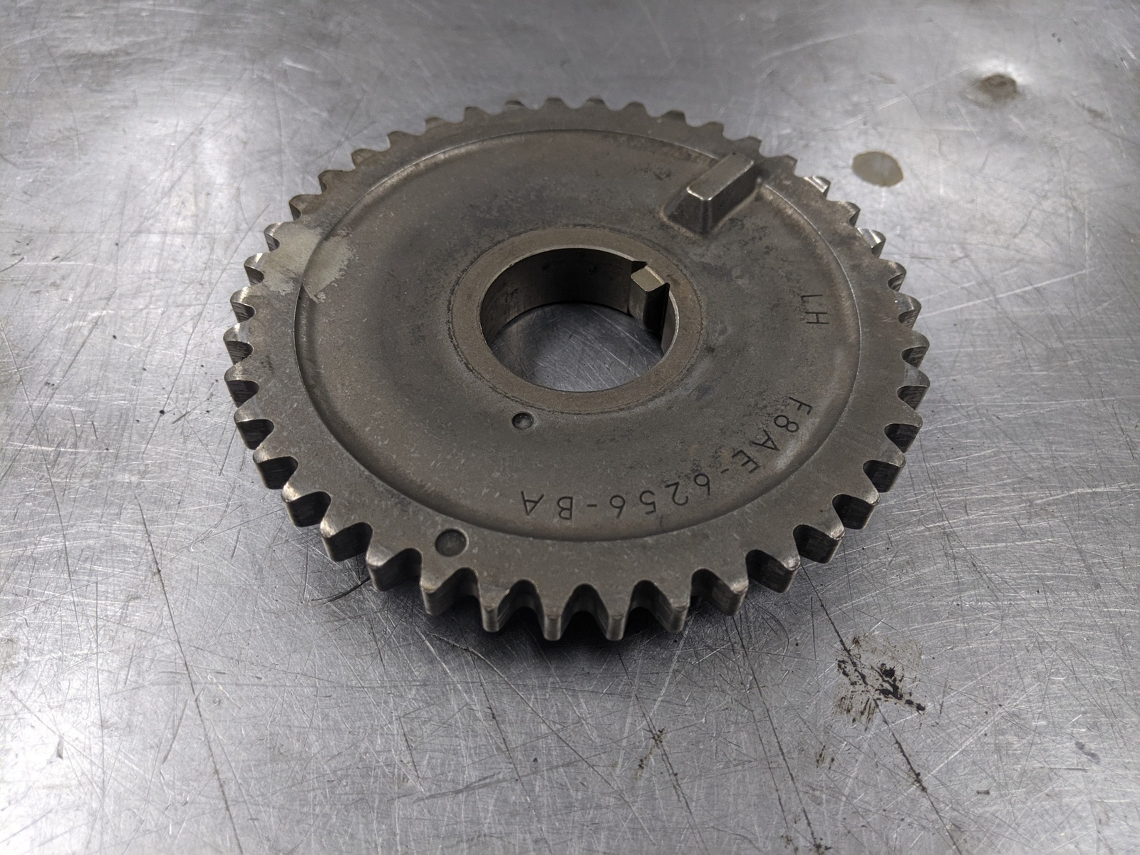 Left Camshaft Timing Gear For 00-01 Ford F-250 Super Duty  6.8 F8AE6256BA 4WD Item image 2