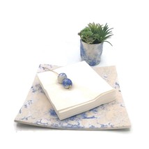 Porte-serviettes peint à la main bleu abstrait, carré fait à la main, dé... - £97.02 GBP