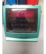 Vintage Lenoxx Sound TV Shape  Green  Alarm Clock AM/FM Radio *Rare* - $470.41 MXN