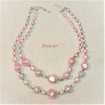 Vintage Pearl Like Glass Silvertone 2 Strand Bead Necklace Pink White - £14.45 GBP