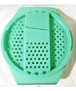 Tupperware Cabbage Shredder  Grater  Slicer 2 Piece Jadite Green 786-4 - $14.99