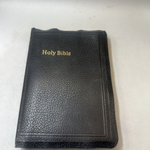 Vintage Small KJV Bible 1940&#39;s World Publishing Edition Black Cover - $17.81