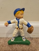 Los Angeles Dodgers Vintage Painted &quot;Lil Sport&quot; Statue 5&#39;&#39; Baseball Playing Boy - £11.38 GBP