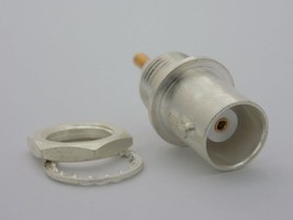 Military M39012/21-0001 - BNC Female Panel Mount Receptacle Solder Conne... - $215.86 MXN
