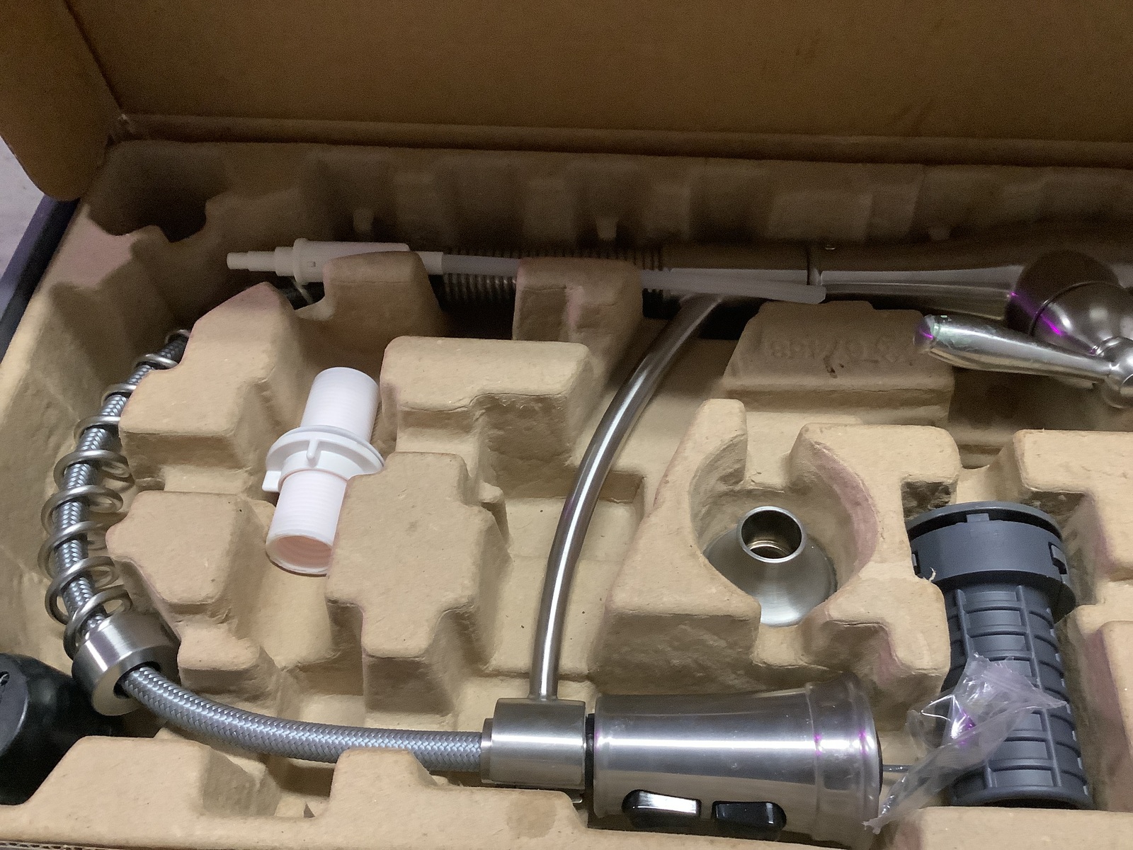 Glacier Bay 1004 741 115 Mandouri Pull-Down Kitchen Faucet -Stainless St... - $82.90