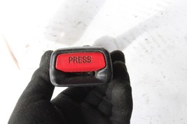 2004 INFINITI FX35 FRONT PASSENGER SIDE SEAT BUCKLE C1106 image 4
