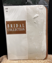 Bridal Collection Off White w Tiny Raised Flowers  Nylons Pantyhose 1 Pair SZ CD - £4.01 GBP