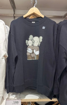 NWT UNIQLO UT KAW* 2023 Black Graphic Long Sleeve Sweatshirt - £33.81 GBP