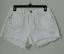 GARAGE BRAND Woman short - color white size 5 Ripped Distressed Flirt - £7.46 GBP
