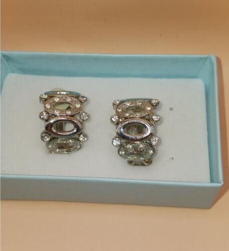 Silvertone Clip on Ovals Earrings - $20.00
