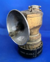 Vintage Justrite Carbide Brass Coal Miner&#39;s Lamp With Rare AIR-COOLED Grip - £26.14 GBP