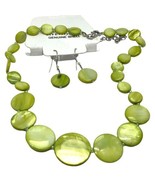 Sonoma Life&amp;Style Genuine Shell Lim Green Mother Of Pearl Disc Necklace&amp;... - £11.75 GBP