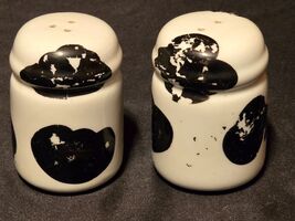 Vintage Milk Cow Salt &amp; Pepper Shaker Set - Farmhouse Country Holstein A... - $9.98